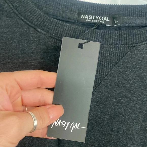 Nasty Gal charcoal sweater - Picture 2 of 3